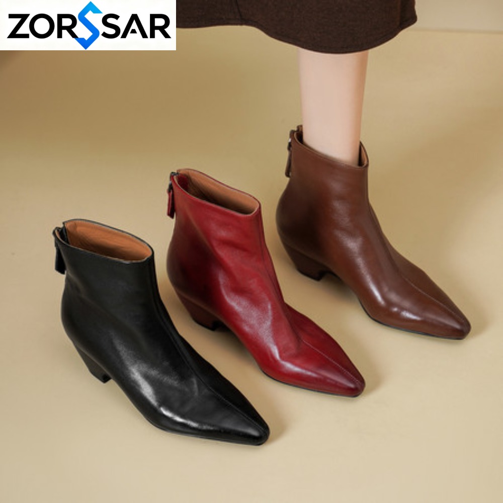 Vintage Style Women Fashion - Sepatu Bot Wanita Model Vintage dengan