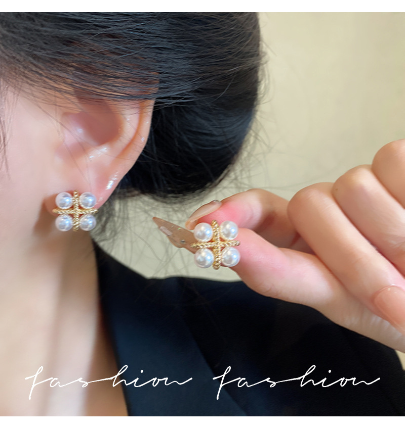 Anting-anting Mutiara Salib Mo - Vintage Fashion Trends 2026 ulasan dan harga